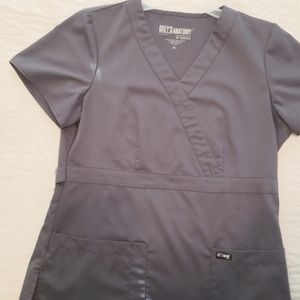GREY'S ANATOMY scrub top. Size Medium. Double pockets. Color gray.